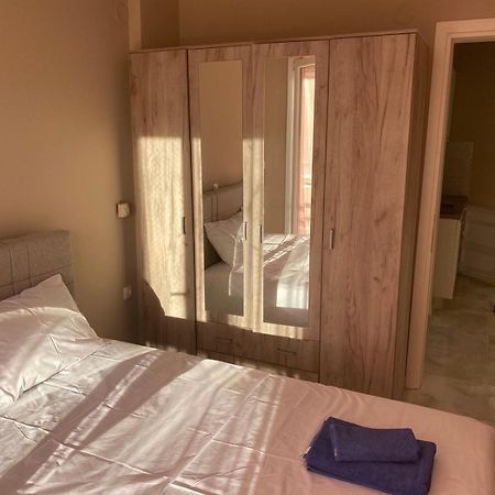 Apartman Mirjana Paralía Exterior foto